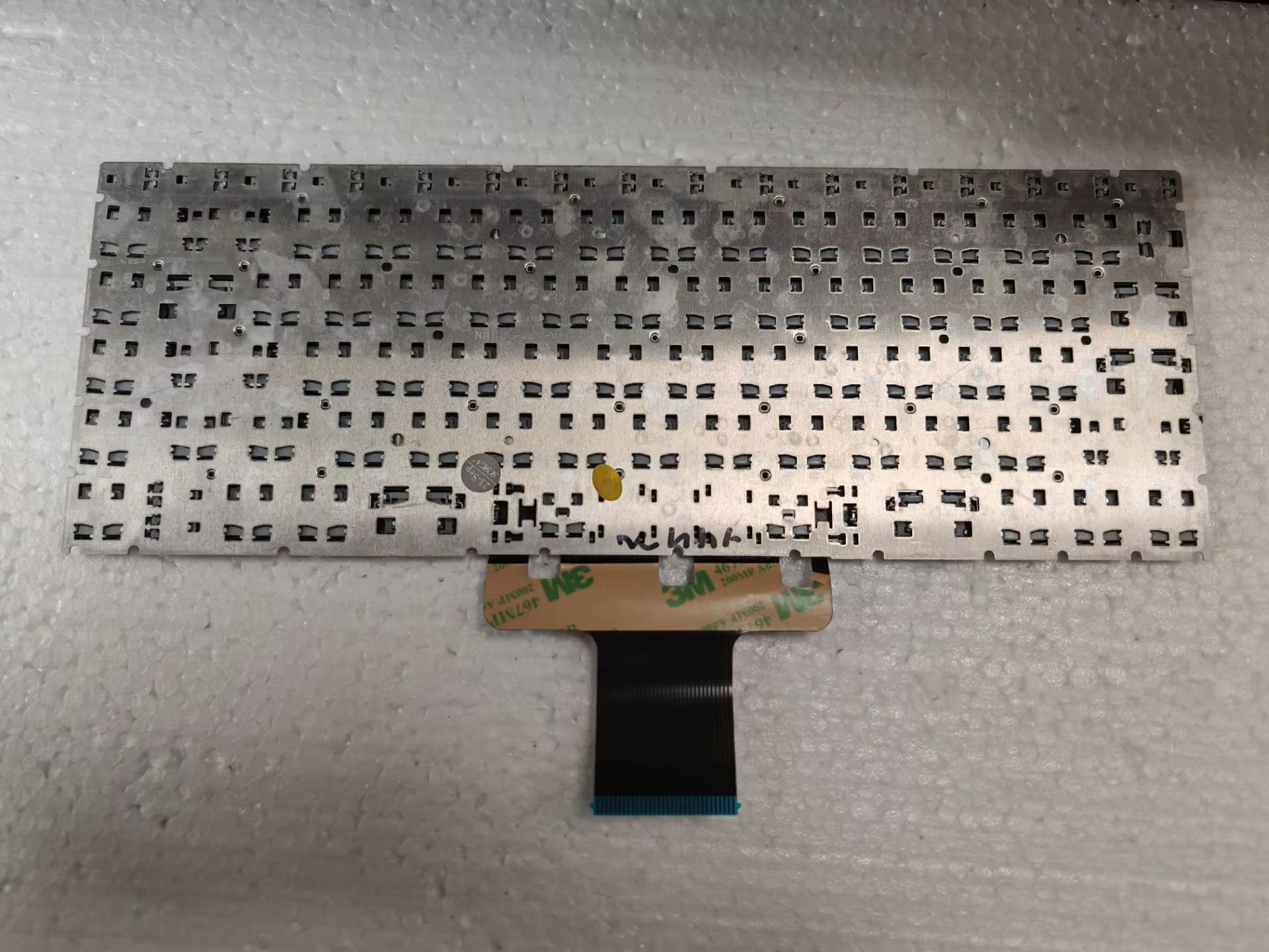 Keyboard perak US tanpa lampu  - Gaming Keyboard Hp ulasan dan harga